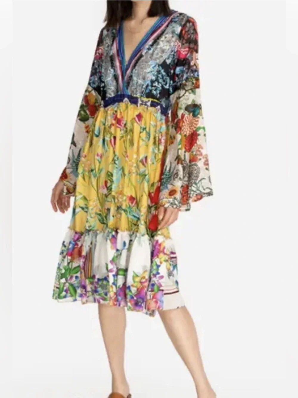 JOHNNY WAS DARI DRESS 100% SILK FLOWING CHIC VIBRANT FLORAL BOHO Size:S NWT $445 - Picture 3 of 10